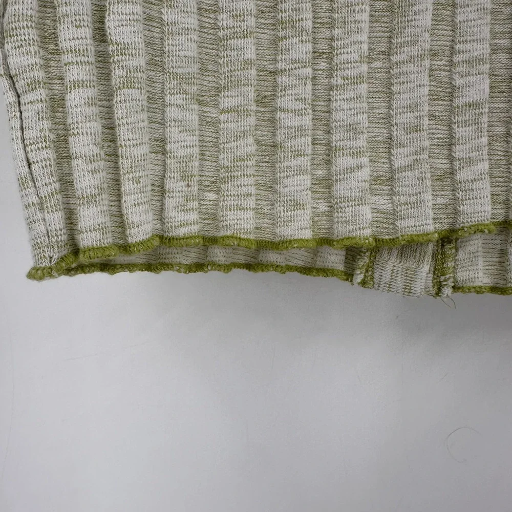 Forever 21 Y2K Ribbed Button Front Crop Baby Tee Top Green White Size L‎ Lettuce